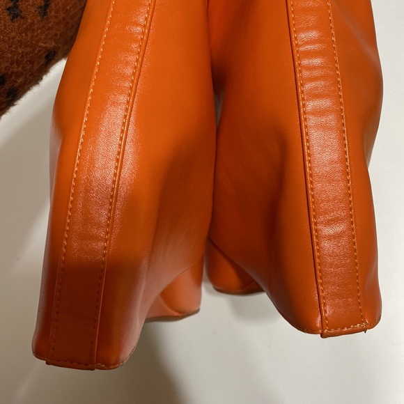 NWOT Azalea Wang “Melina” Stuck on You Pointy Toe Wedge Boot in Orange - Picture 8 of 17